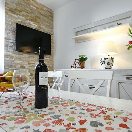 Apartment Nela Zadar Ngoại thất bức ảnh