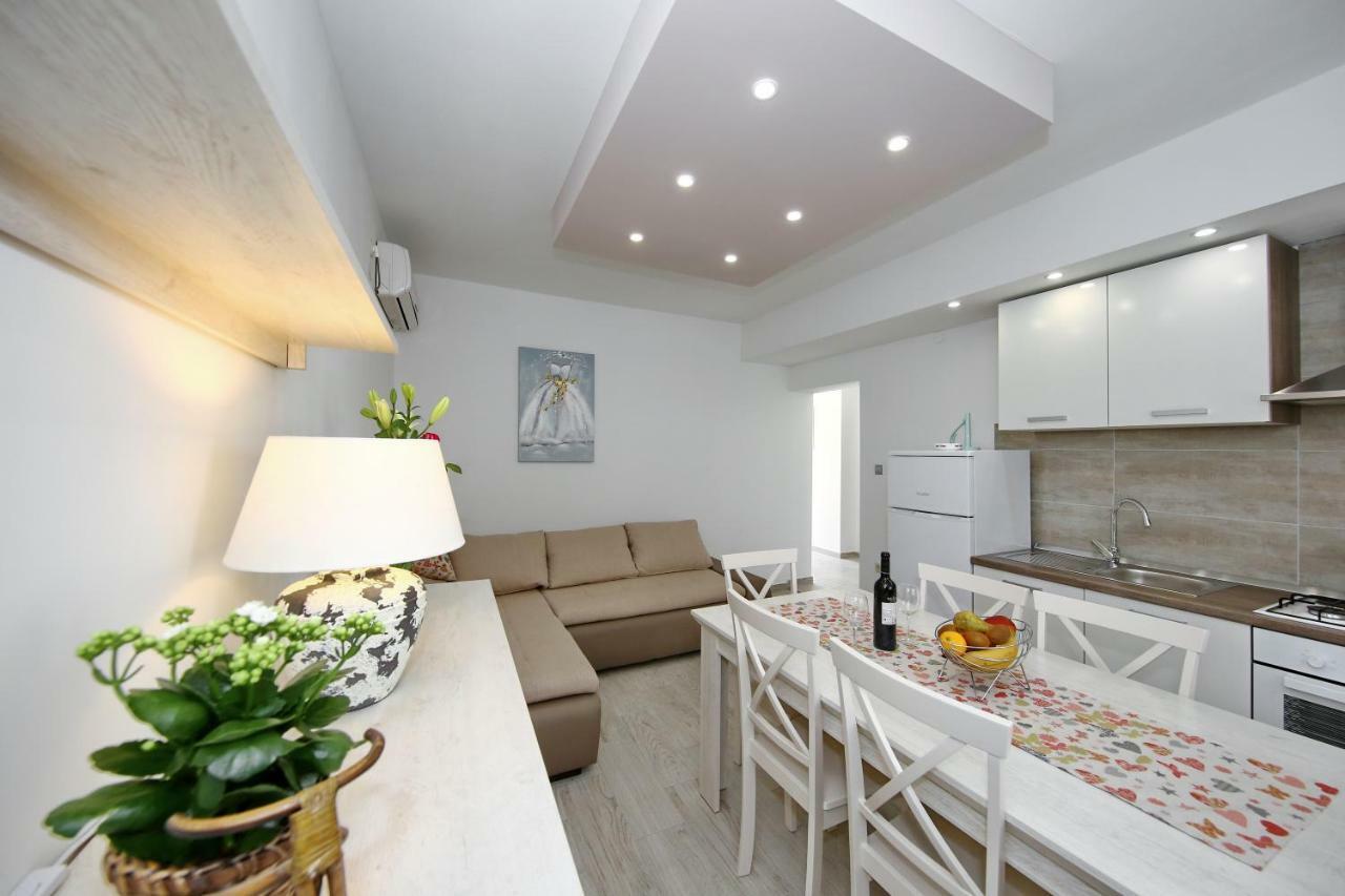 Apartment Nela Zadar Ngoại thất bức ảnh